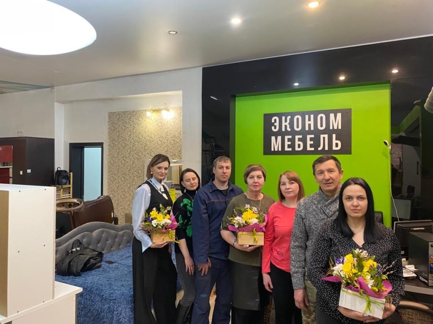 Салон эконом-мебели в Петровске-Забайкальском получил грант: На эти средства сделан ремонт кровли